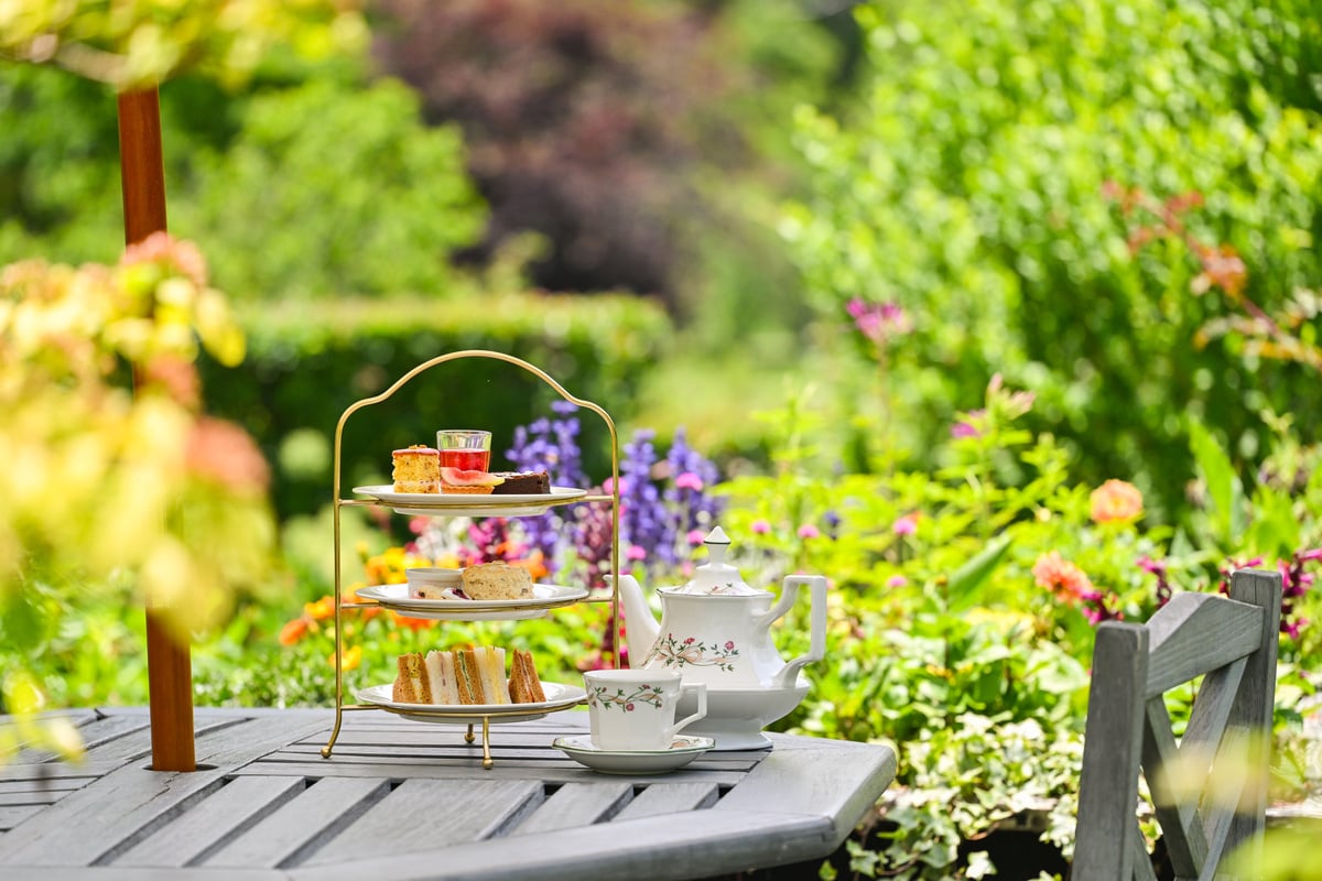 国内屈指の英国庭園で優雅に楽しむアフタヌーンティーとイギリスの食文化